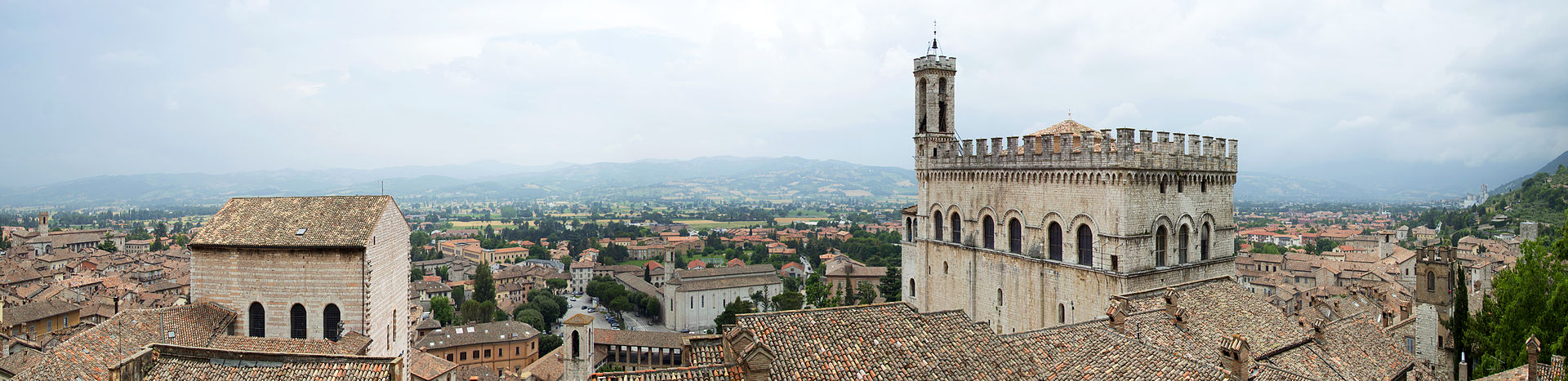 Panorama_of_Gubbio